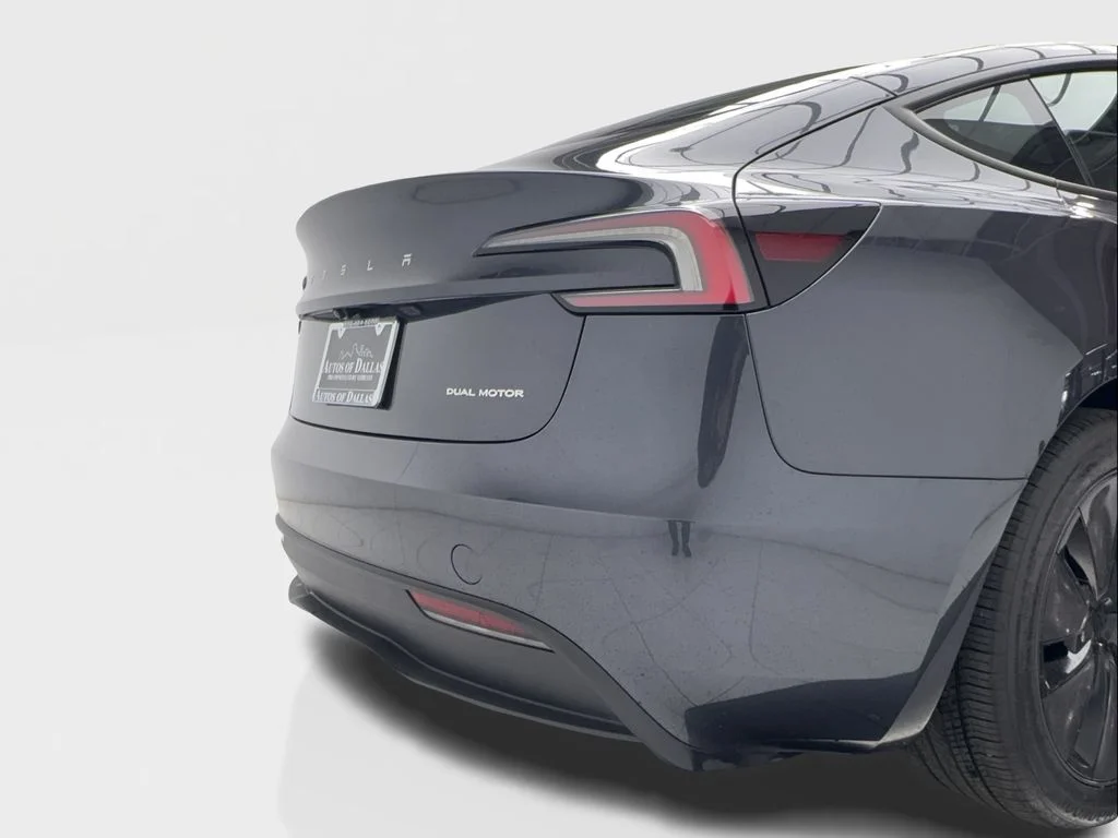 Used 2025 Black Tesla Long Range image 9