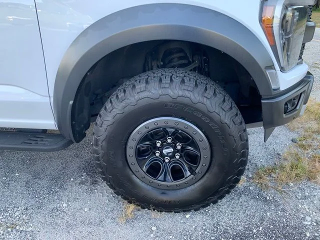 Used 2023 White Ford Raptor image 42