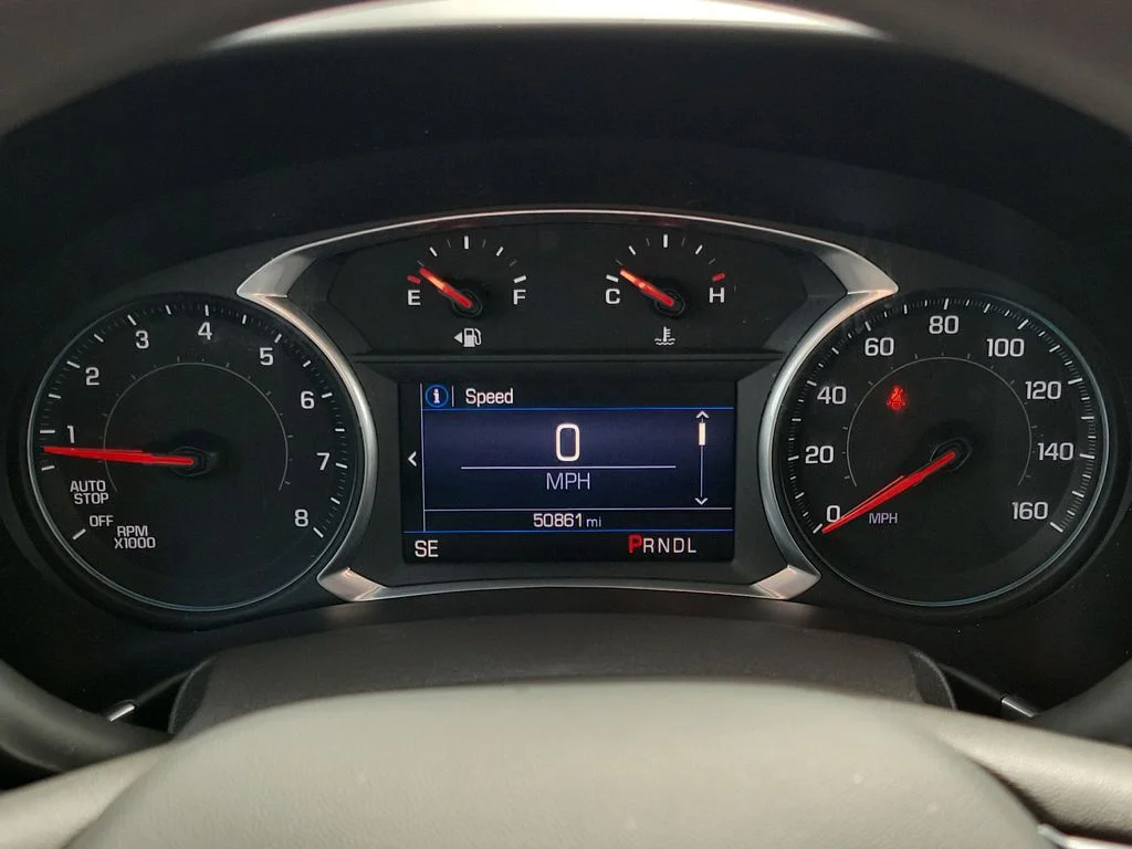 Used 2022 White Chevrolet LT image 24