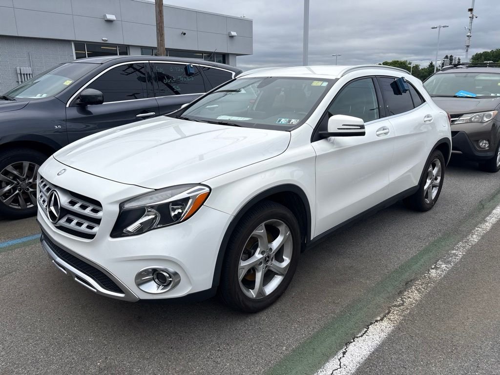 Used 2018 White Mercedes-Benz GLA 250 image 3