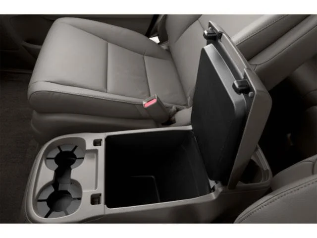 Used 2015 Black Honda Touring Elite image 17