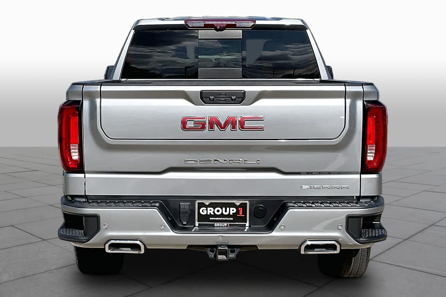 Used 2024 Sterling Metallic GMC Denali image 5