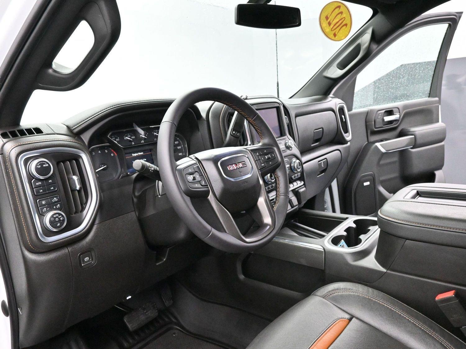 Used 2022 Summit White GMC AT4 image 16