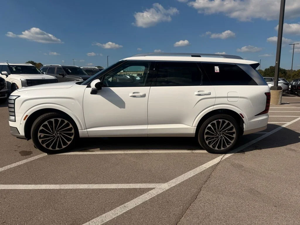 New 2026 Creamy White Pearl Hyundai Calligraphy image 5