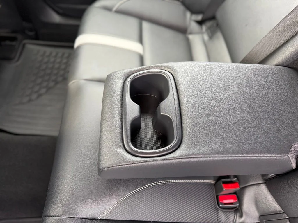 Used 2026  Toyota SE image 7