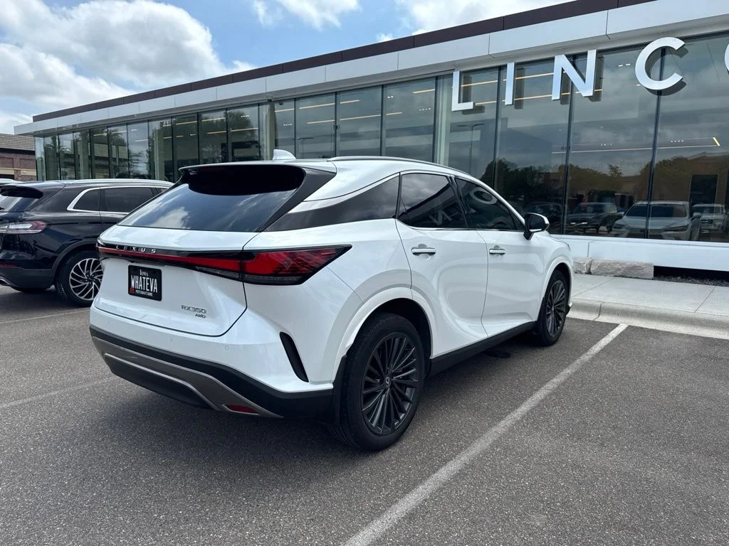 Used 2025 White Lexus 350 Premium image 6