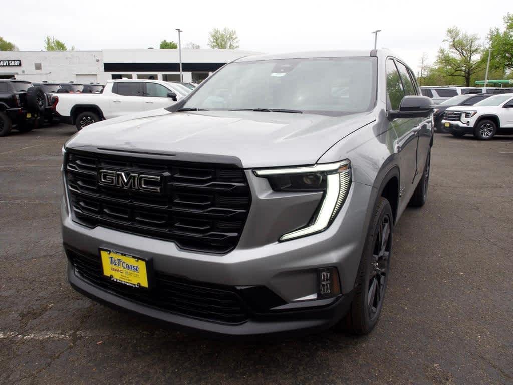 2026 GMC Acadia Elevation FWD's photo