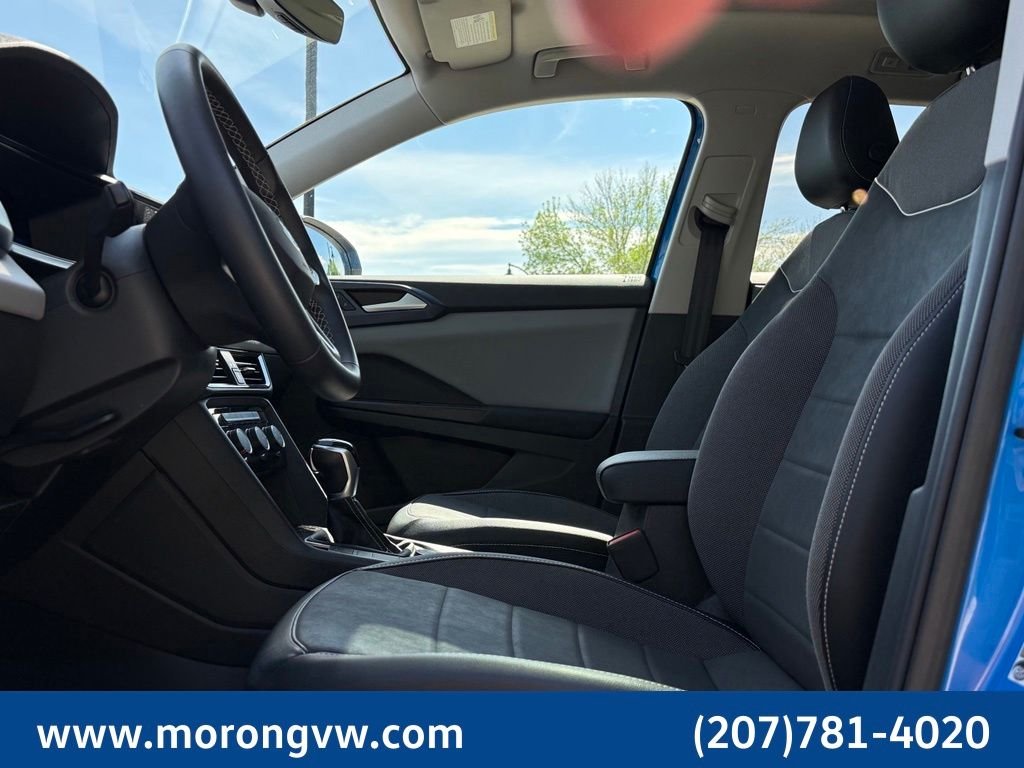 Used 2023 Blue Volkswagen 1.5T SE image 29