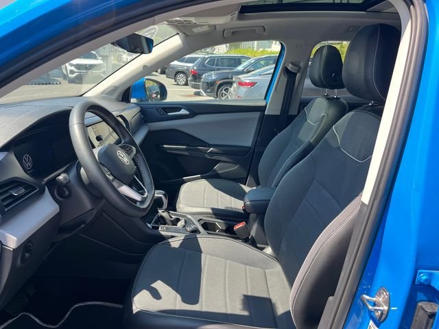 Used 2023 Blue Volkswagen 1.5T SE image 10