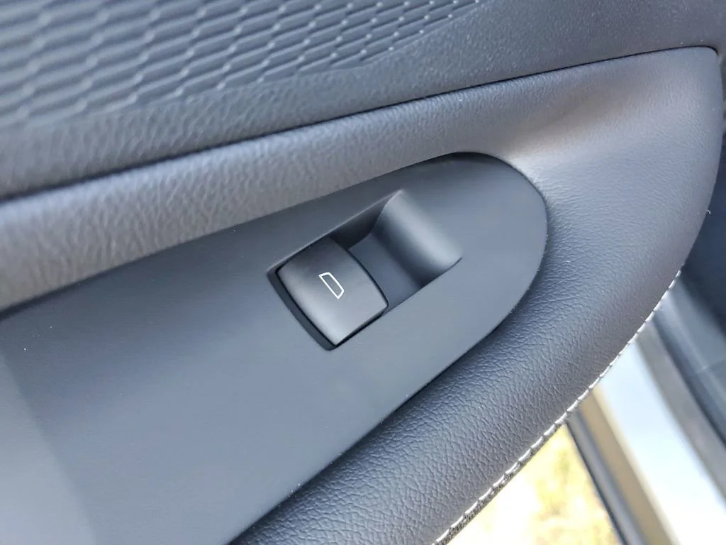 2026 Chevrolet Blazer EV LT - Photo 15