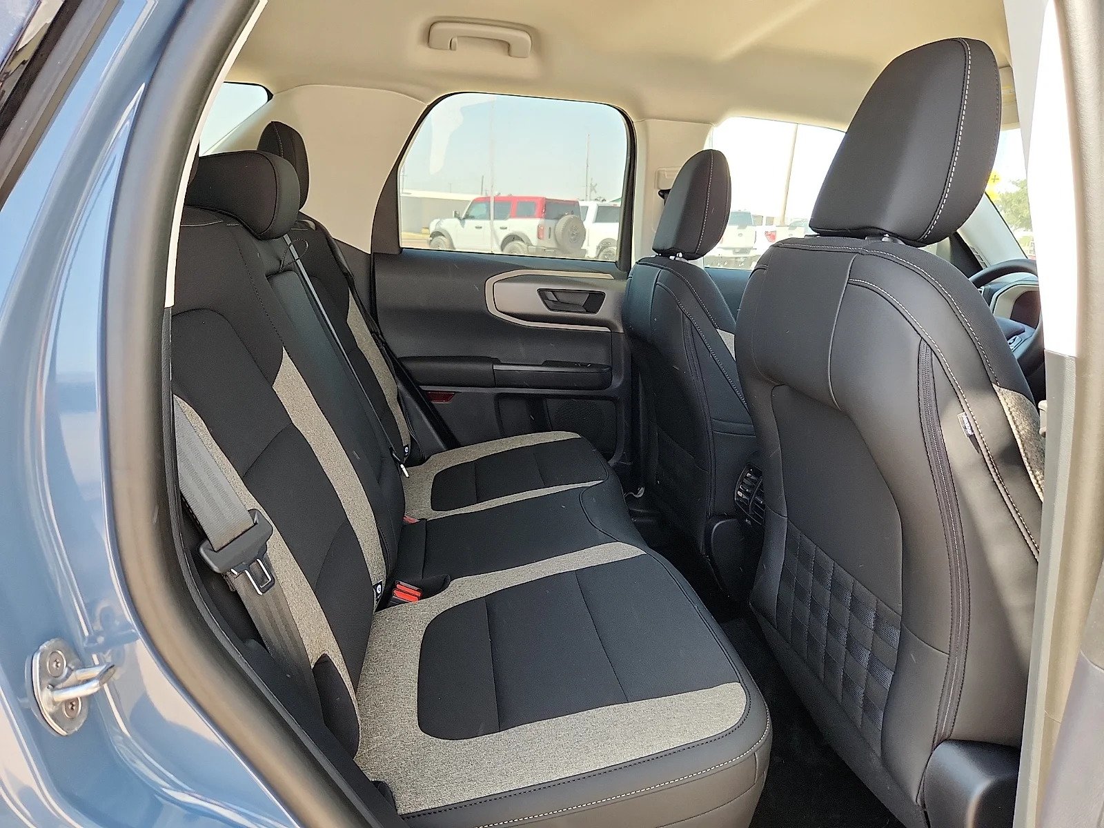 New 2026 Azure Gray Metallic Tri-Coat Ford Big Bend image 19