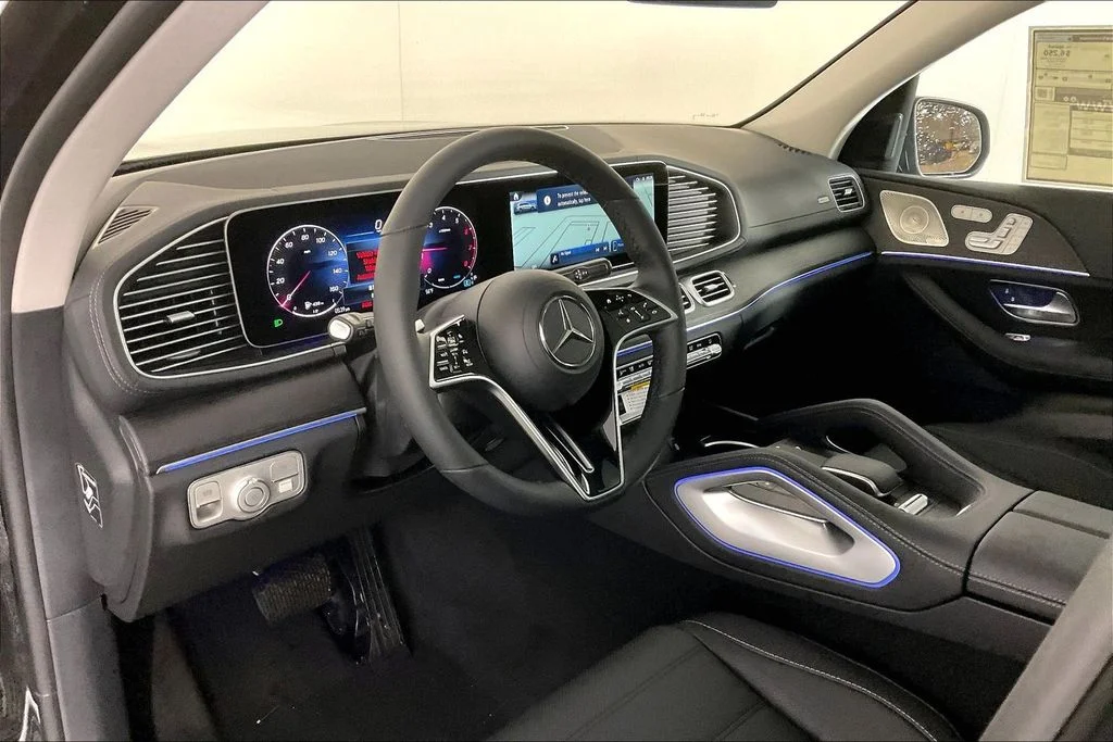 New 2026 Black Mercedes-Benz GLS 450 image 6