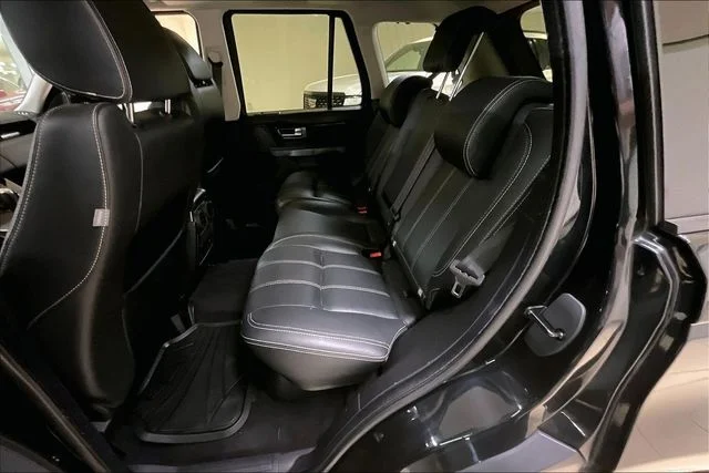 Used 2012 Black Land Rover HSE image 14