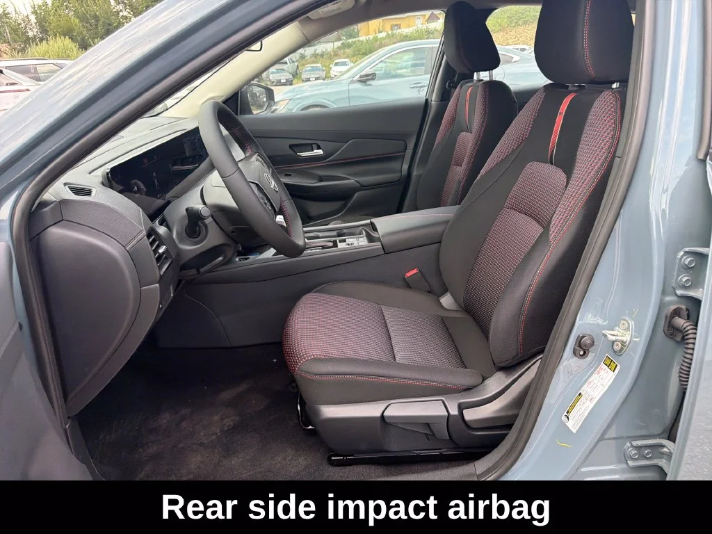 Used 2027 Gray Nissan SR image 11