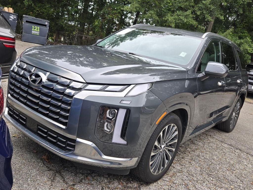 Used 2025 Gray Hyundai Calligraphy image 5