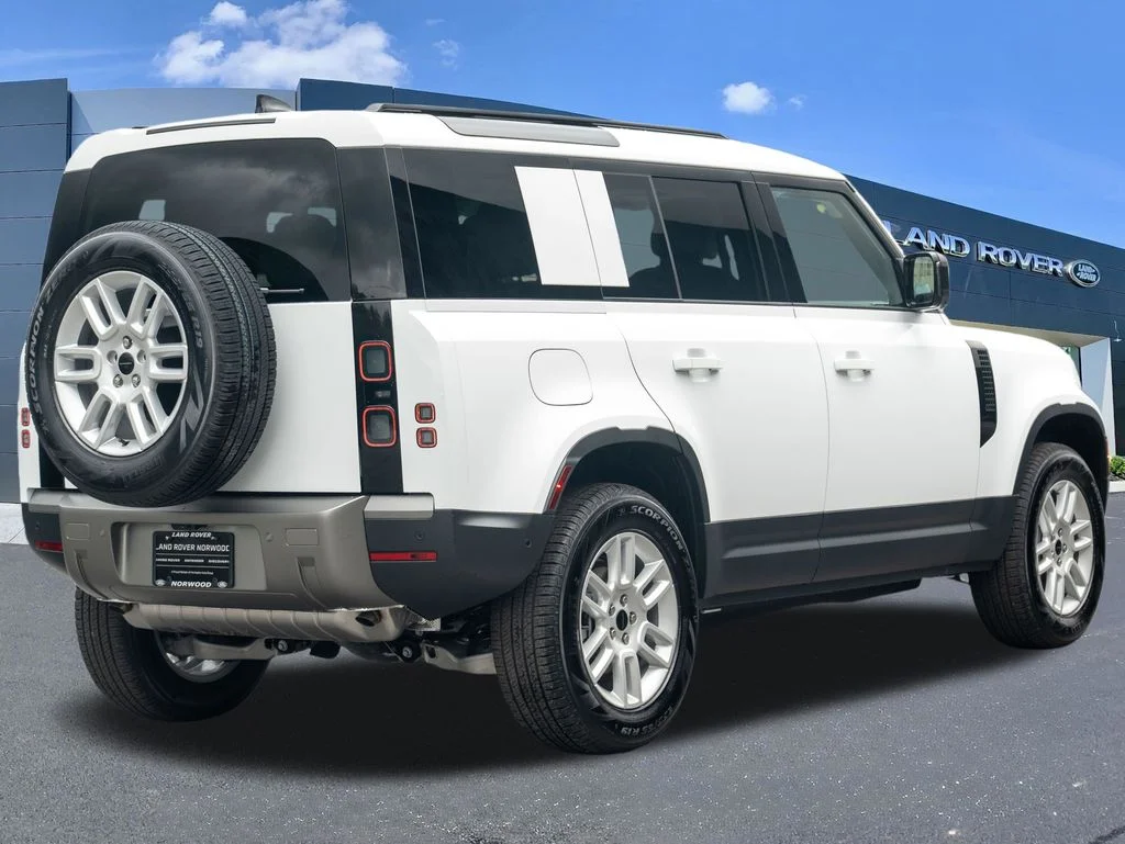 New 2026 White Land Rover S image 4