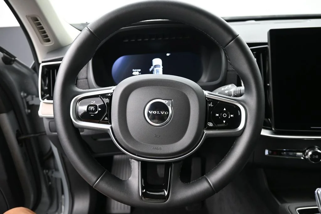 New 2026 Vapour Grey Volvo Plus image 10