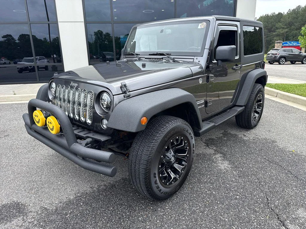 2014 Jeep Wrangler Sport's photo