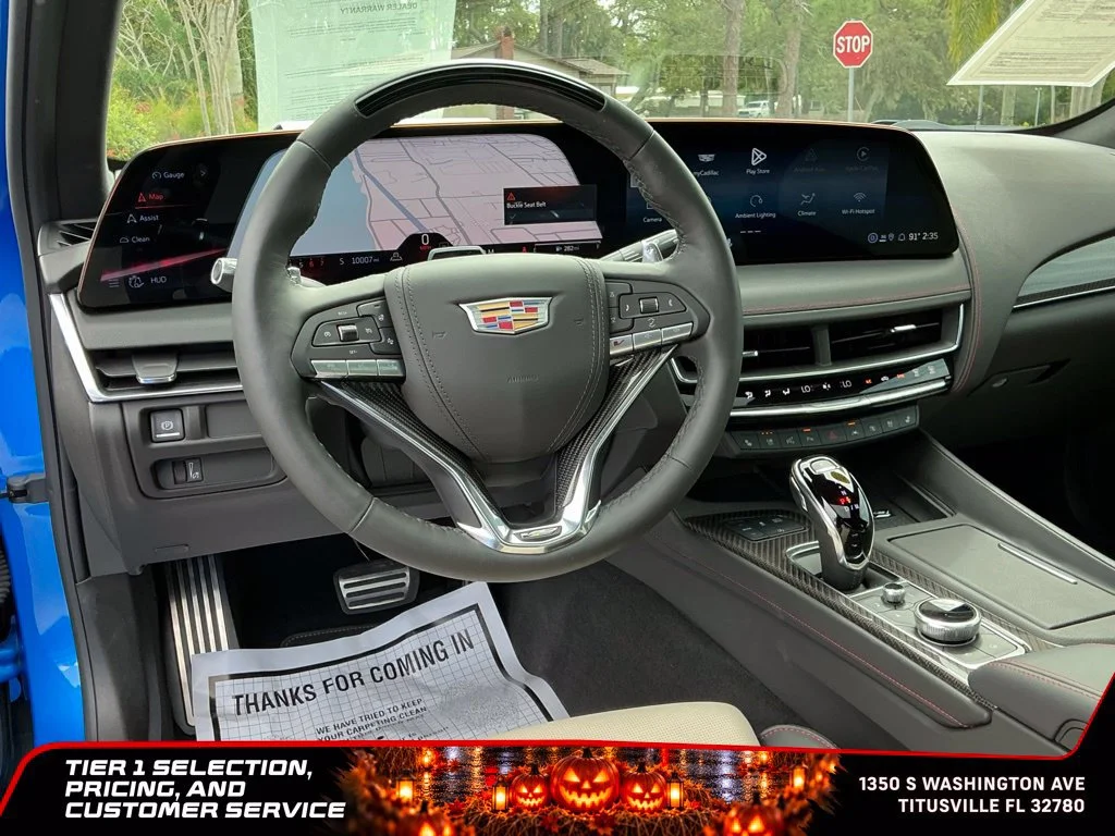 Used 2025 Coastal Blue Metallic Cadillac V-Series image 29