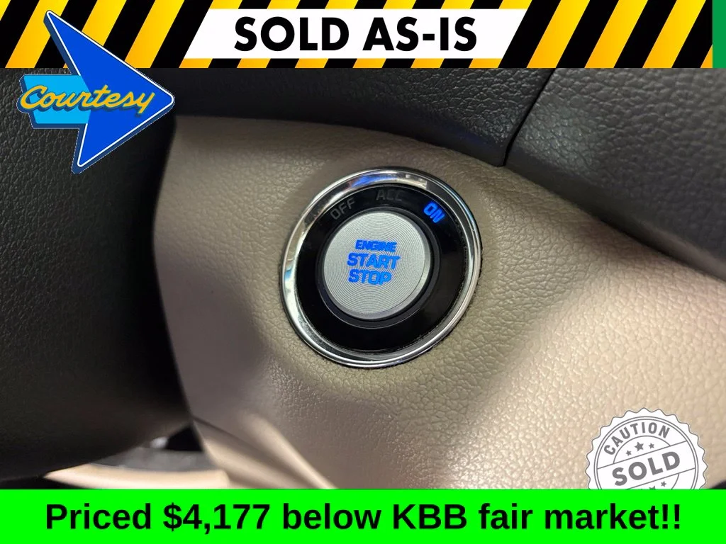 Used 2018 Black Hyundai SEL Plus image 21