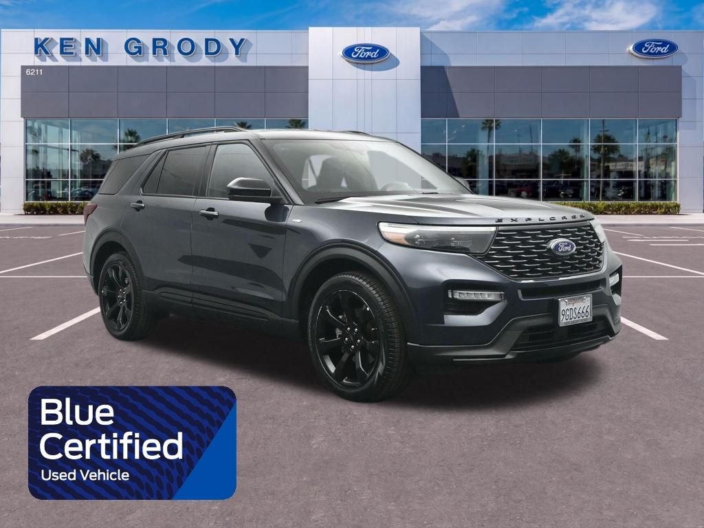2023 Ford Explorer ST-LINE RWD's photo