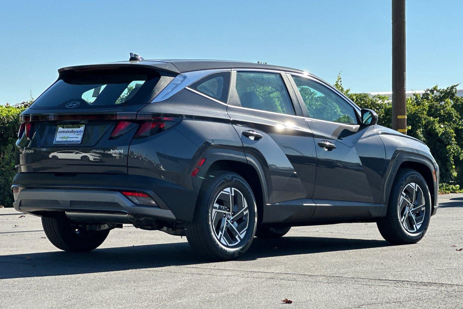 New 2026 Ecotronic Gray Hyundai SE image 4