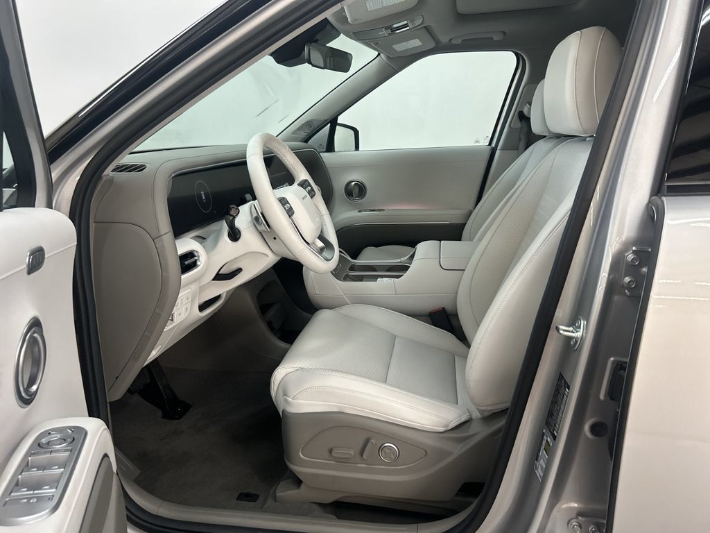 New 2026 Silver Metallic Hyundai Limited AWD image 11