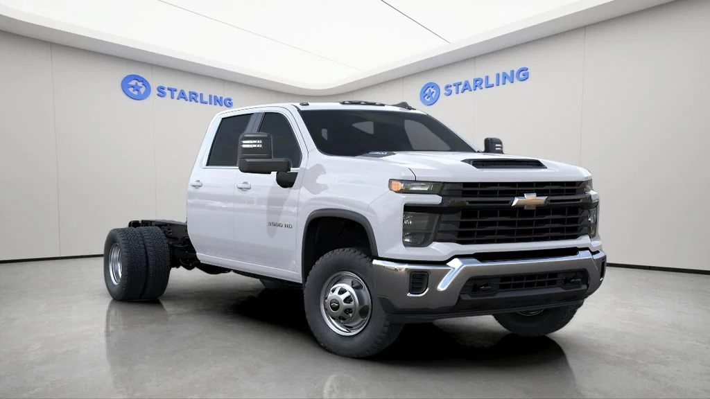 New 2026 Summit White Chevrolet Work Truck image 5