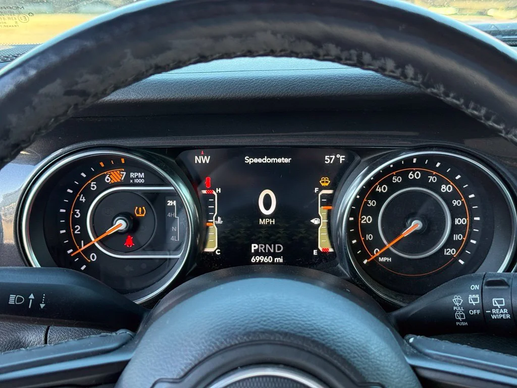 Used 2021 Blue Jeep Unlimited Sport Altitude image 17