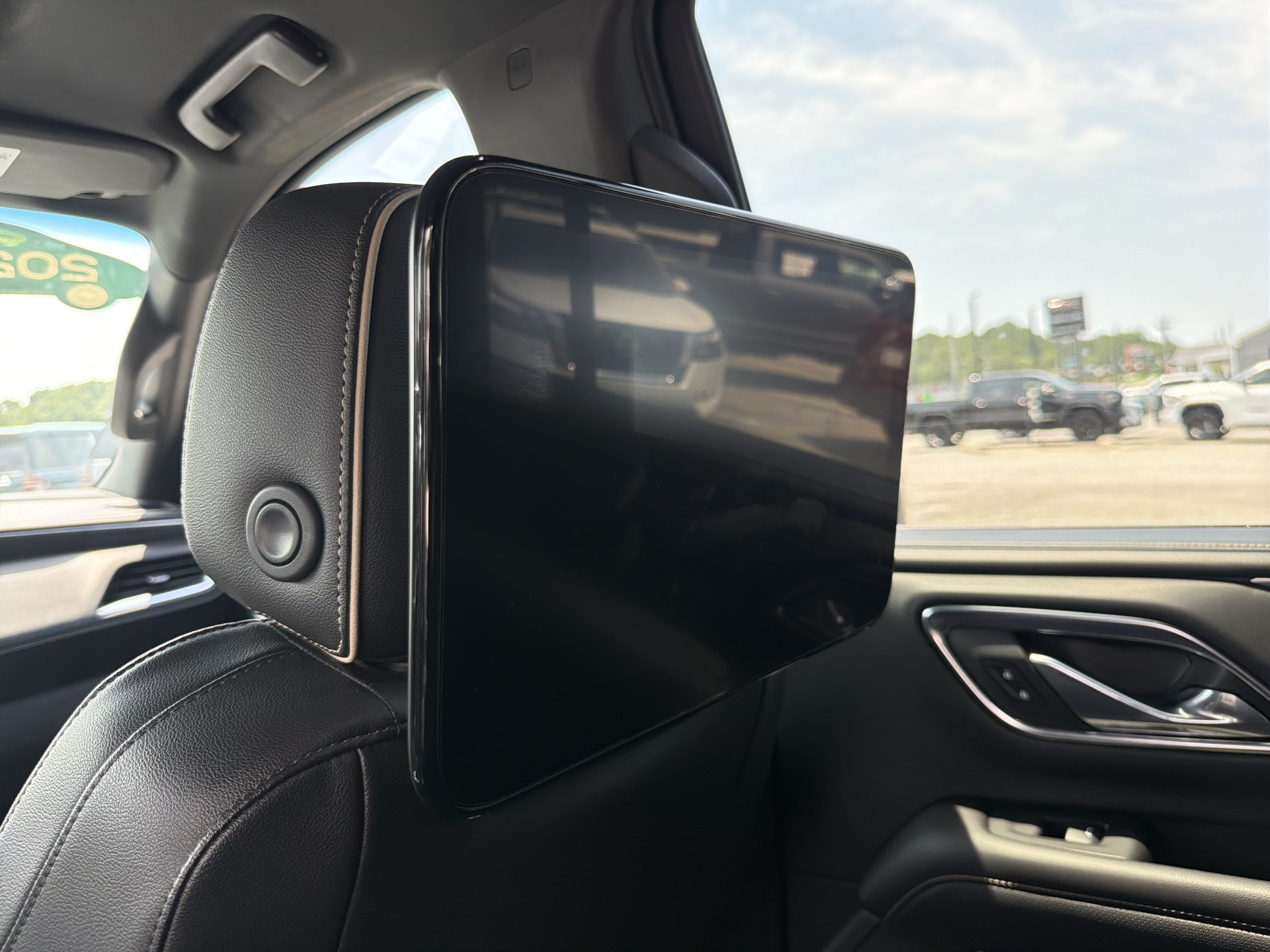 2021 GMC Yukon XL SLT - Photo 22