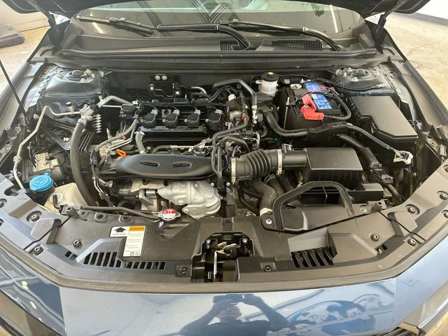 Used 2025 Blue Honda SE image 20