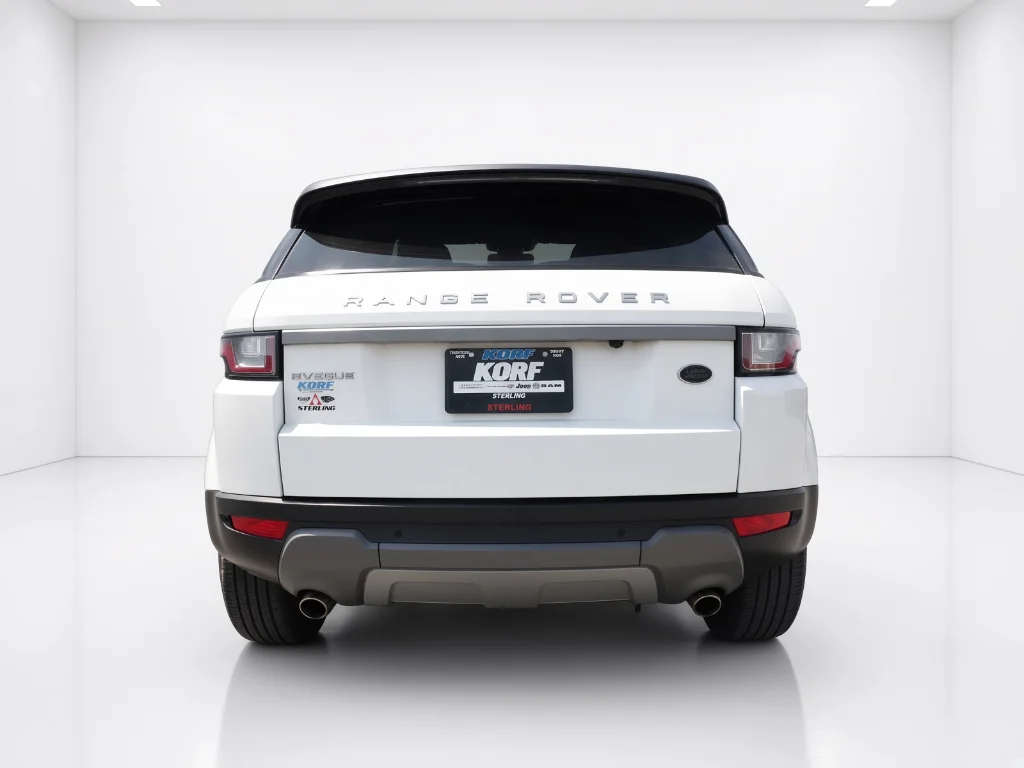 Used 2018 Fuji White Land Rover SE image 5
