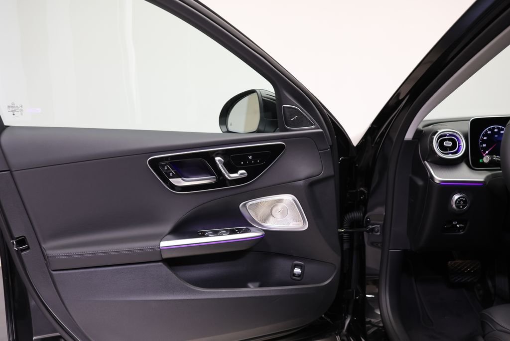 New 2026 Obsidian Black Metallic Mercedes-Benz C 300 image 29