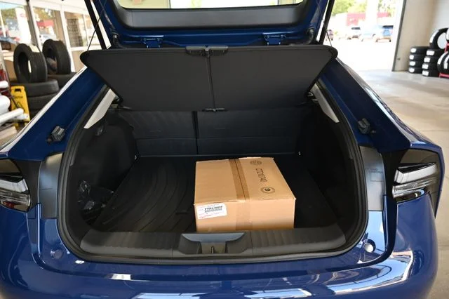 2026 Toyota Prius Plug-in Hybrid SE - Photo 29