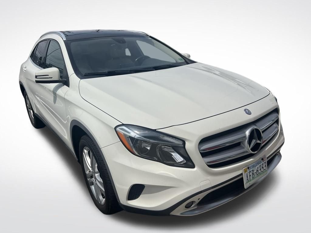 Used 2015 White Mercedes-Benz GLA 250 image 2