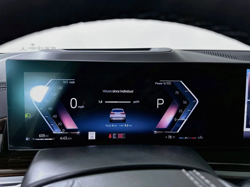 New 2026 Alpine White BMW xDrive40i image 15