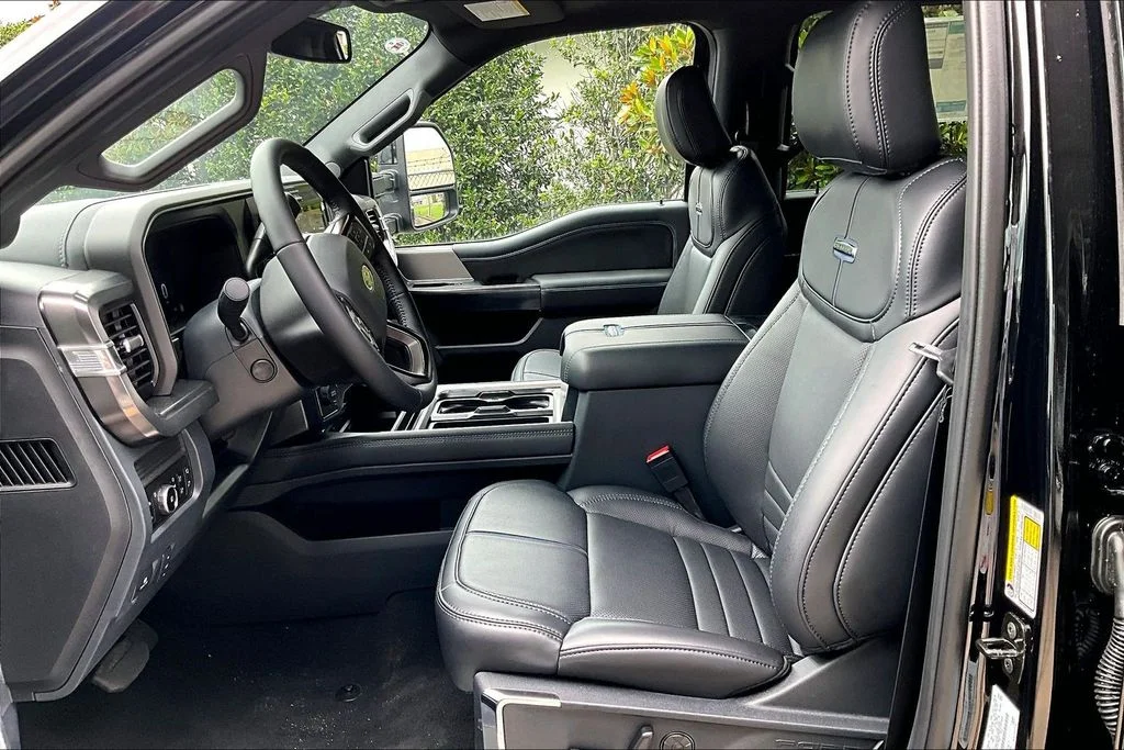 New 2026 Agate Black Metallic Ford F-450® Platinum® image 9