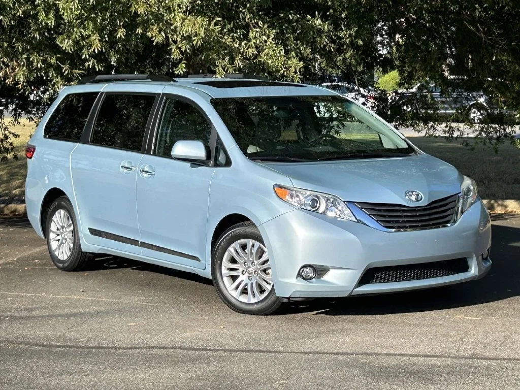 2016 Toyota Sienna