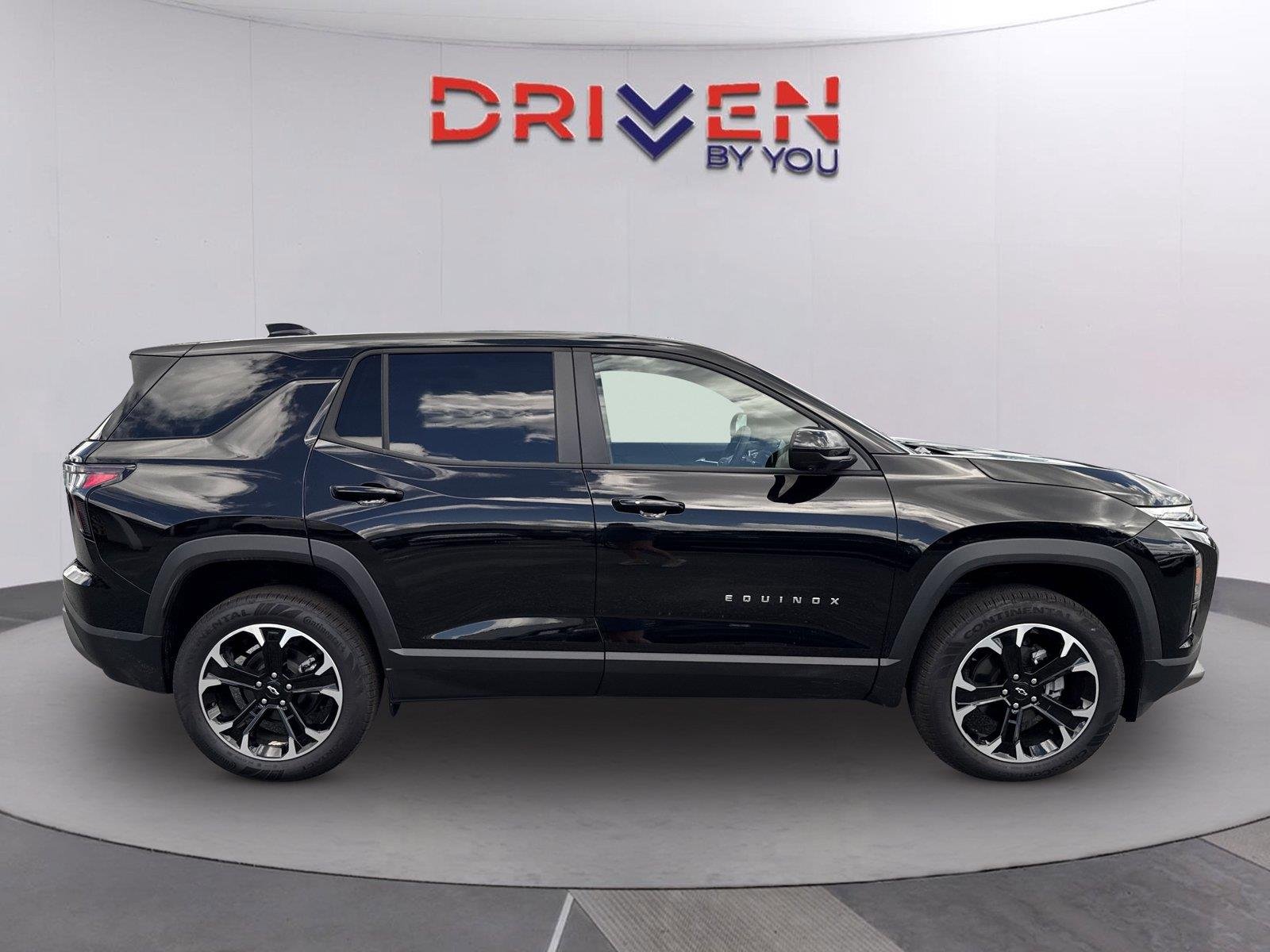 New 2026 Mosaic Black Metallic Chevrolet LT image 3