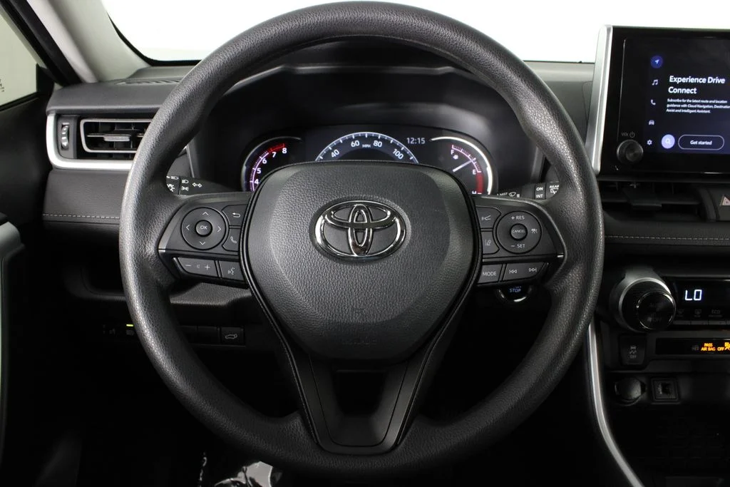 Used 2023 Silver Toyota XLE image 9