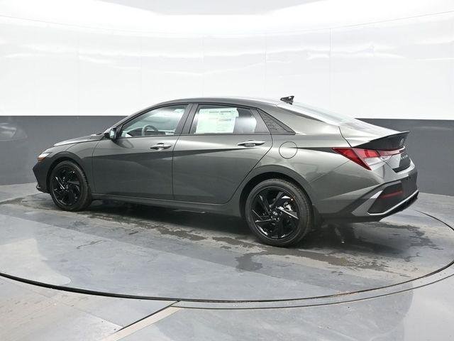 New 2026 Gray Hyundai SEL Sport image 3