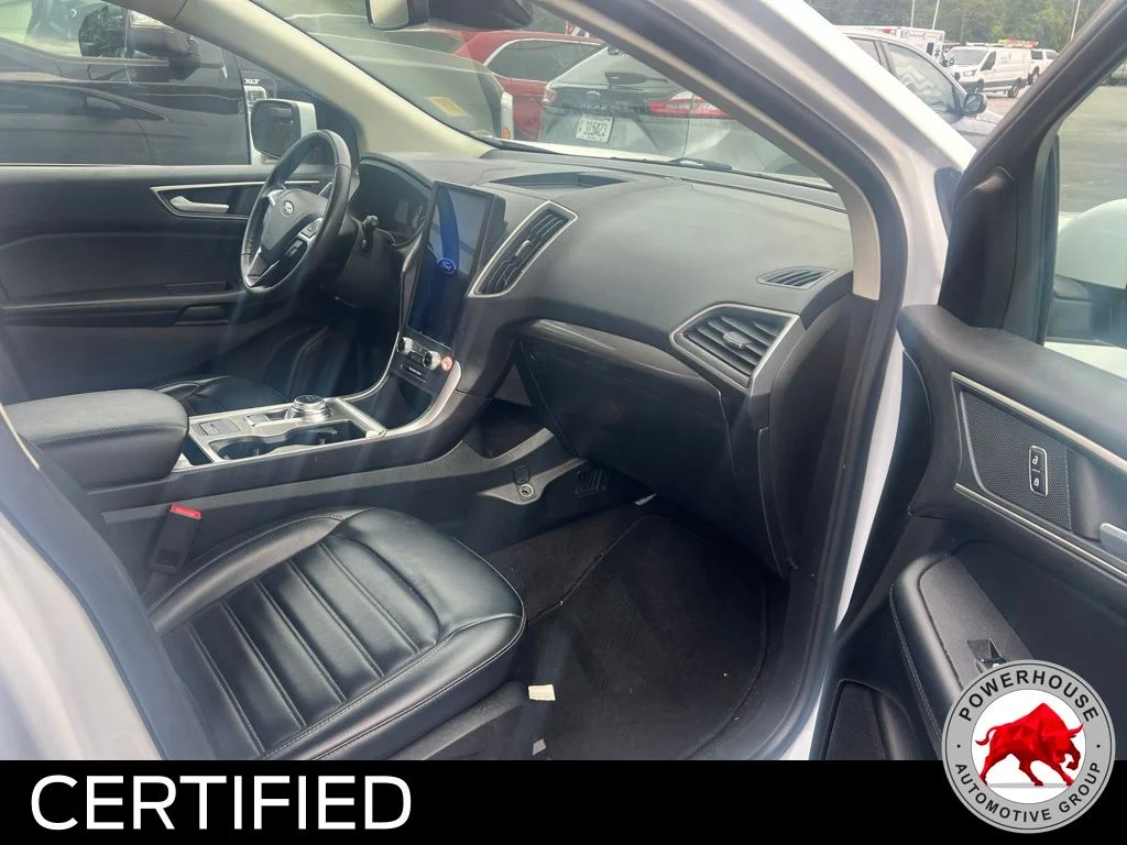 Used 2024 White Ford SEL image 10