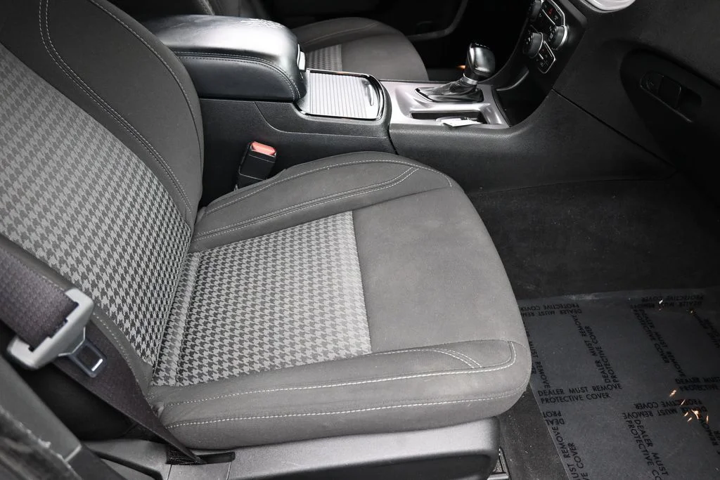 Used 2023 Destroyer Gray Clearcoat Dodge SXT image 43