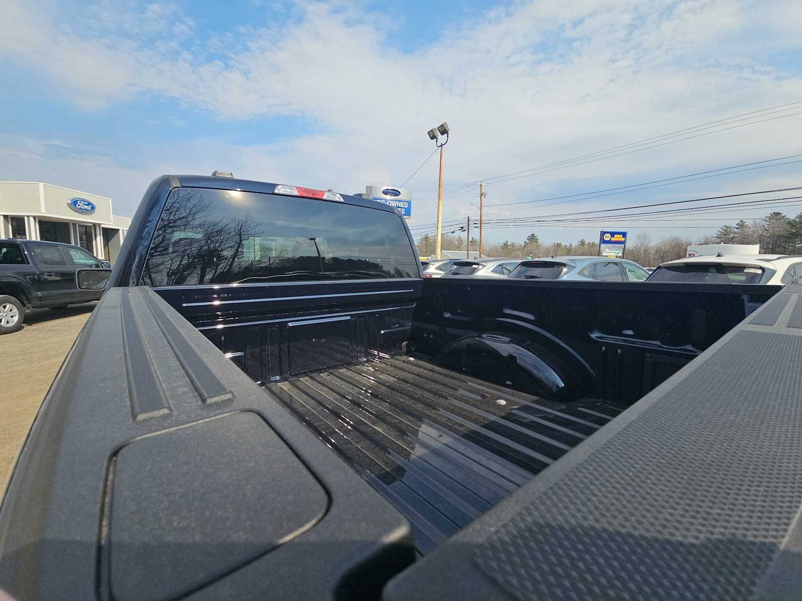 New 2026 Antimatter Blue Metallic Ford XLT image 15
