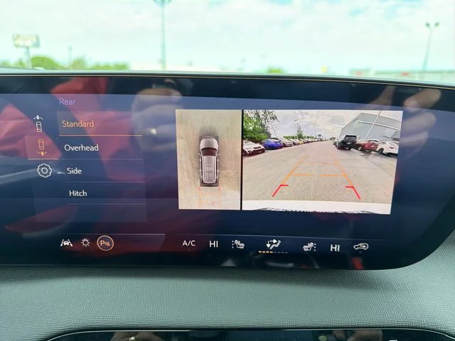 2026 Buick Enclave Preferred - Photo 13