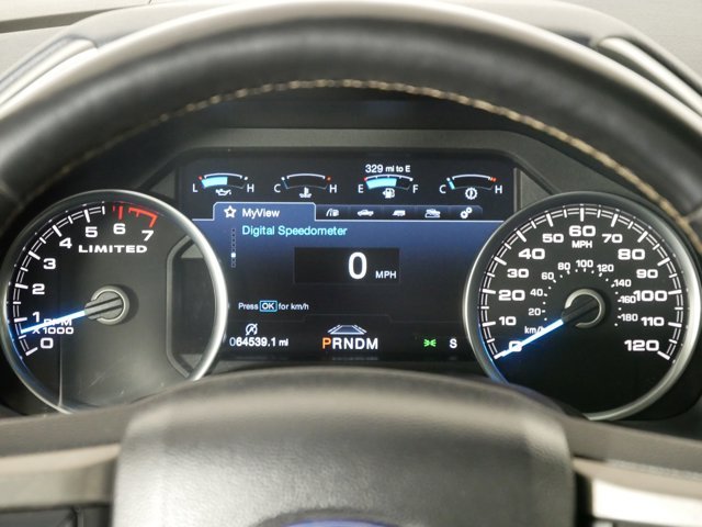 Used 2018 White Platinum Metallic Tri-Coat Ford Crew Cab Limited image 21