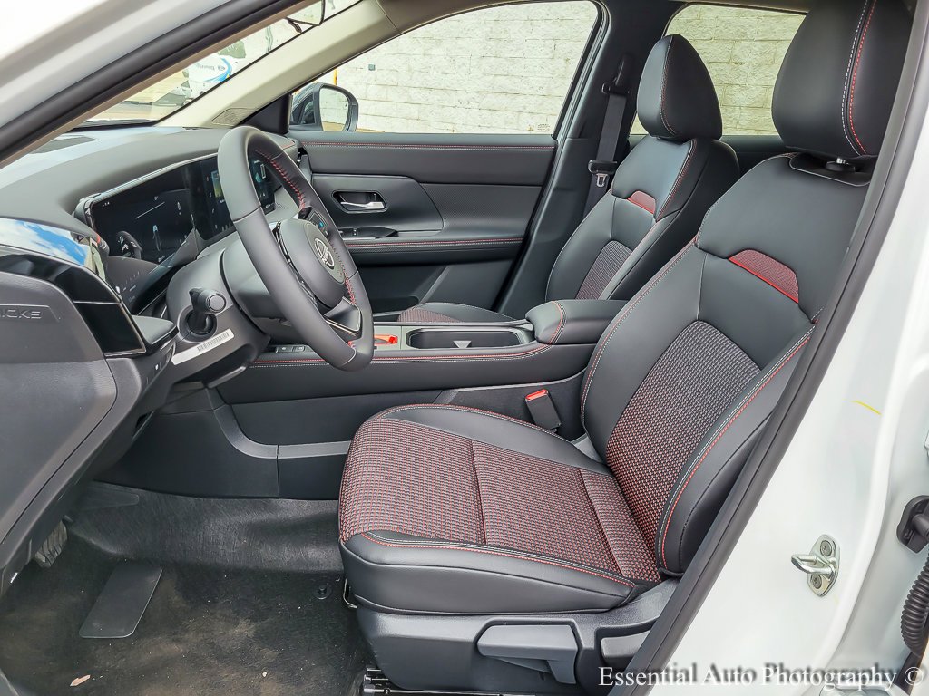 2026 Nissan KICKS SR AWD - Photo 8