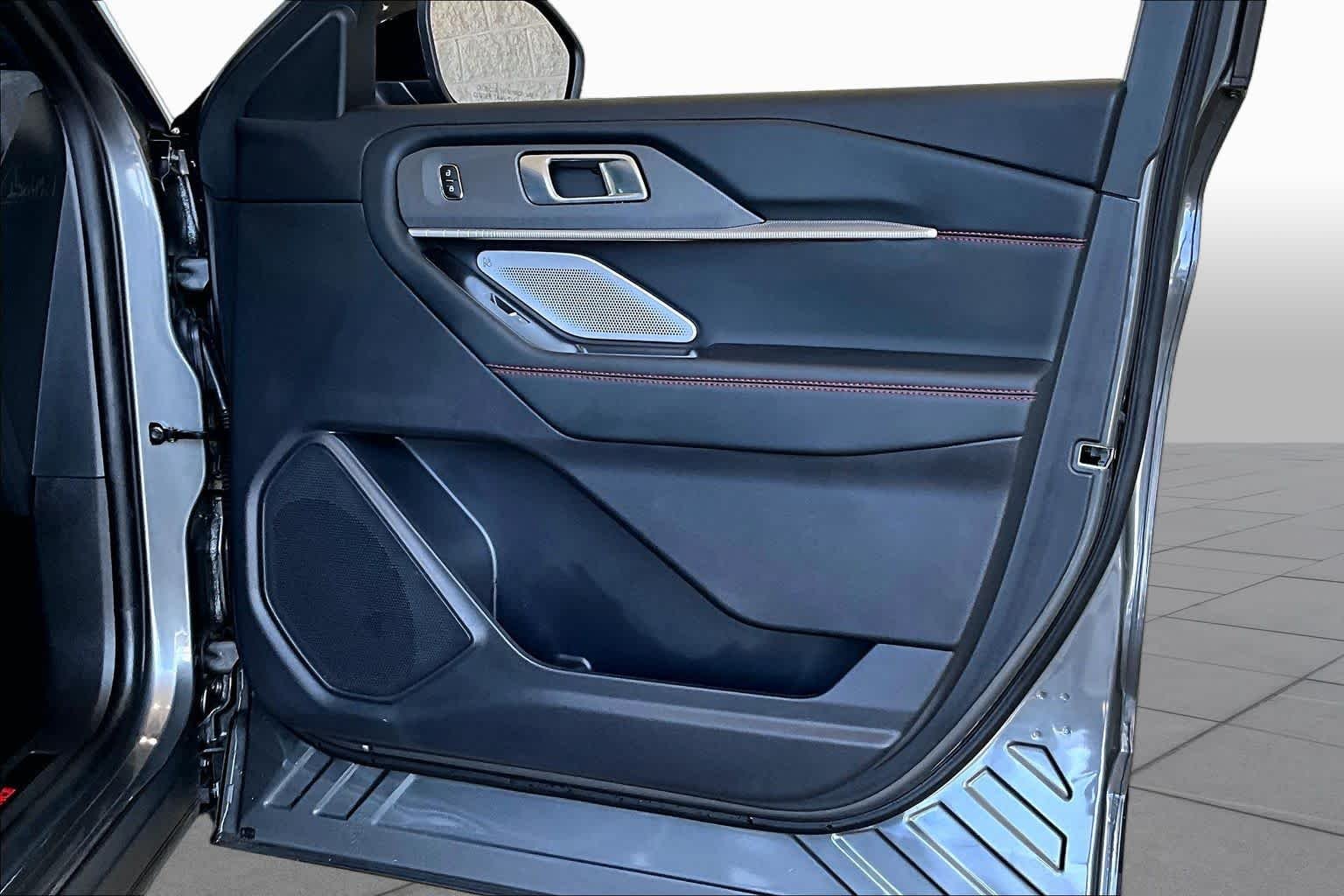 Used 2025 Carbonized Gray Metallic Ford ST image 23