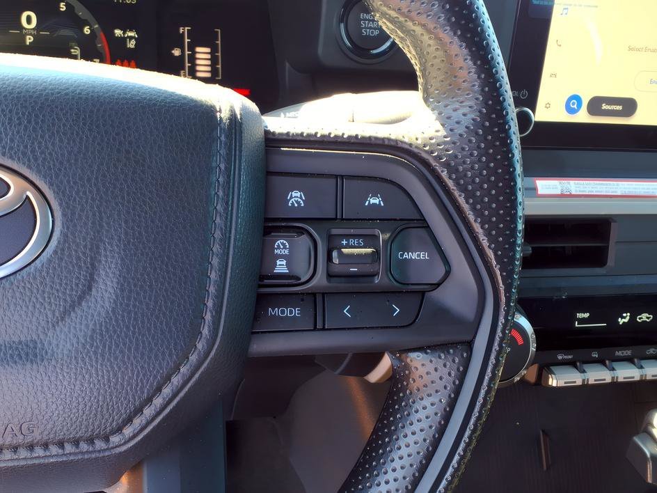 Used 2025 Ice Cap Toyota SR5 image 24