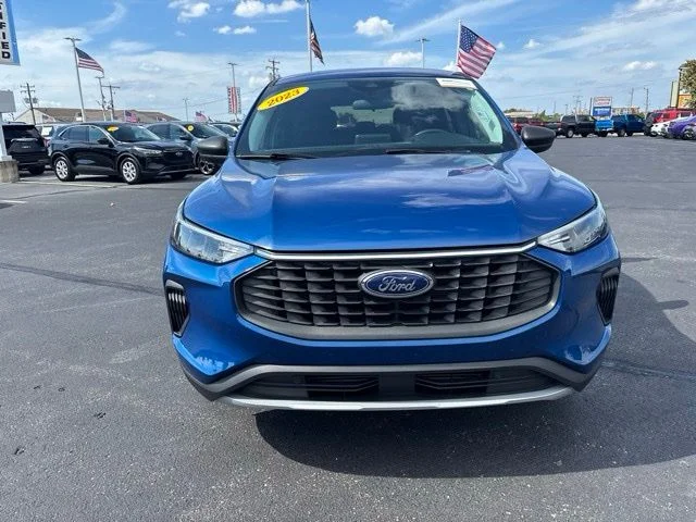 Certified Used 2023 Atlas Blue Metallic Ford Active image 4